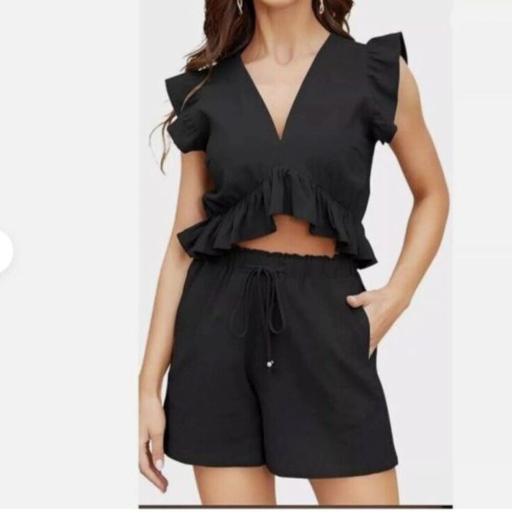 FANCYINN Women Two Pieces Black V Neck Ruffles Crop Top Drawstring Shorts Set XL